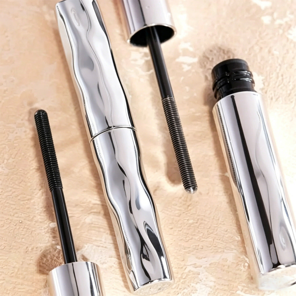 ⭐ 4D Fibre Mascara 💧 – Waterproof Volume & Length Without Clumping